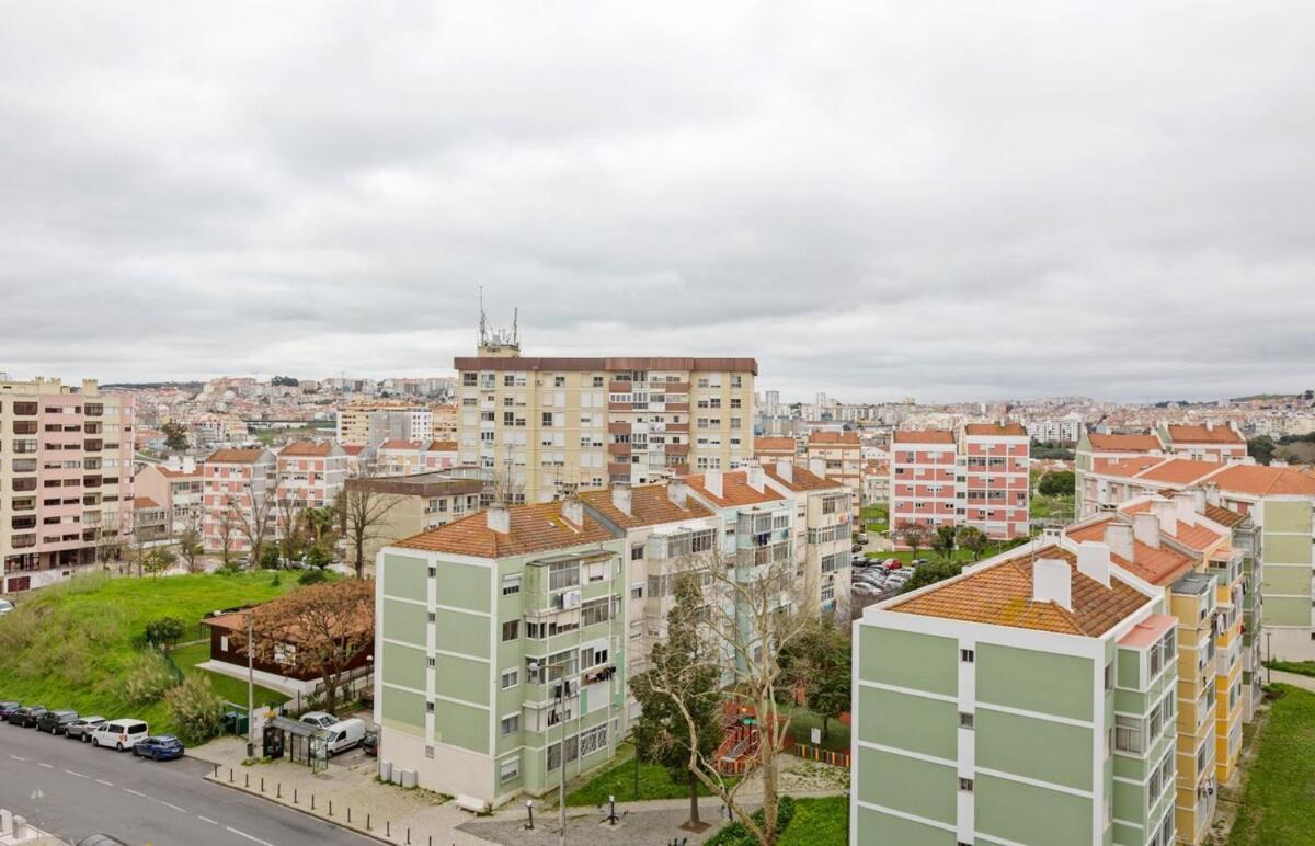 Bright&spacious Three-bed In Apartamento Lisboa