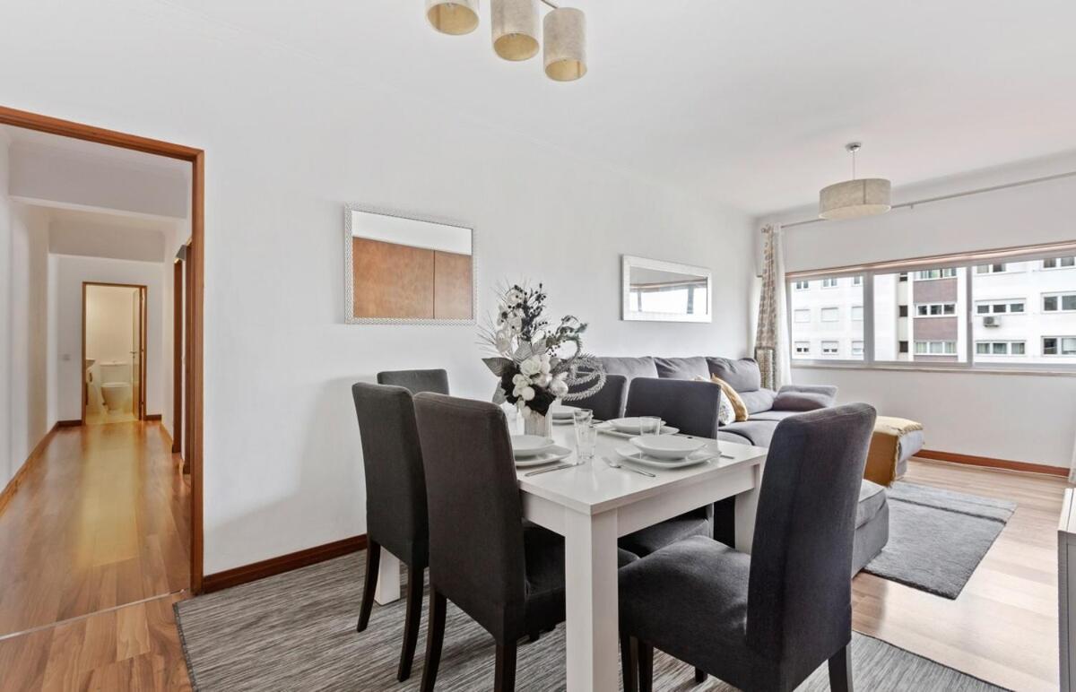 Spacious 3 Bedroom In * Lisboa